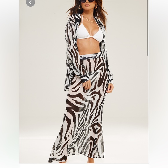 PrettyLittleThing Dresses & Skirts - BNWT PLT PrettyLittleThing Sheer Zebra Beach Skirt Sz 12